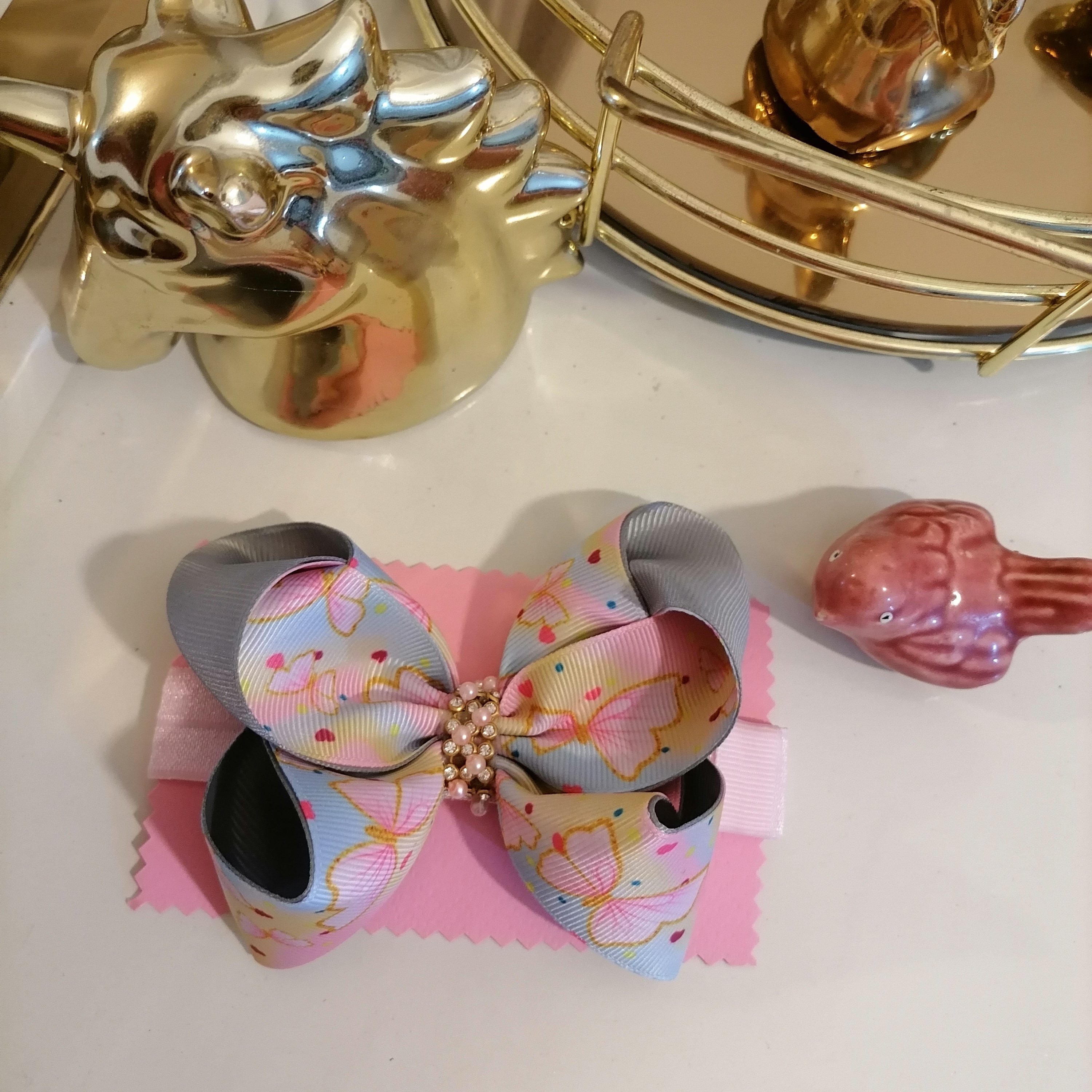 هدبند پروانه