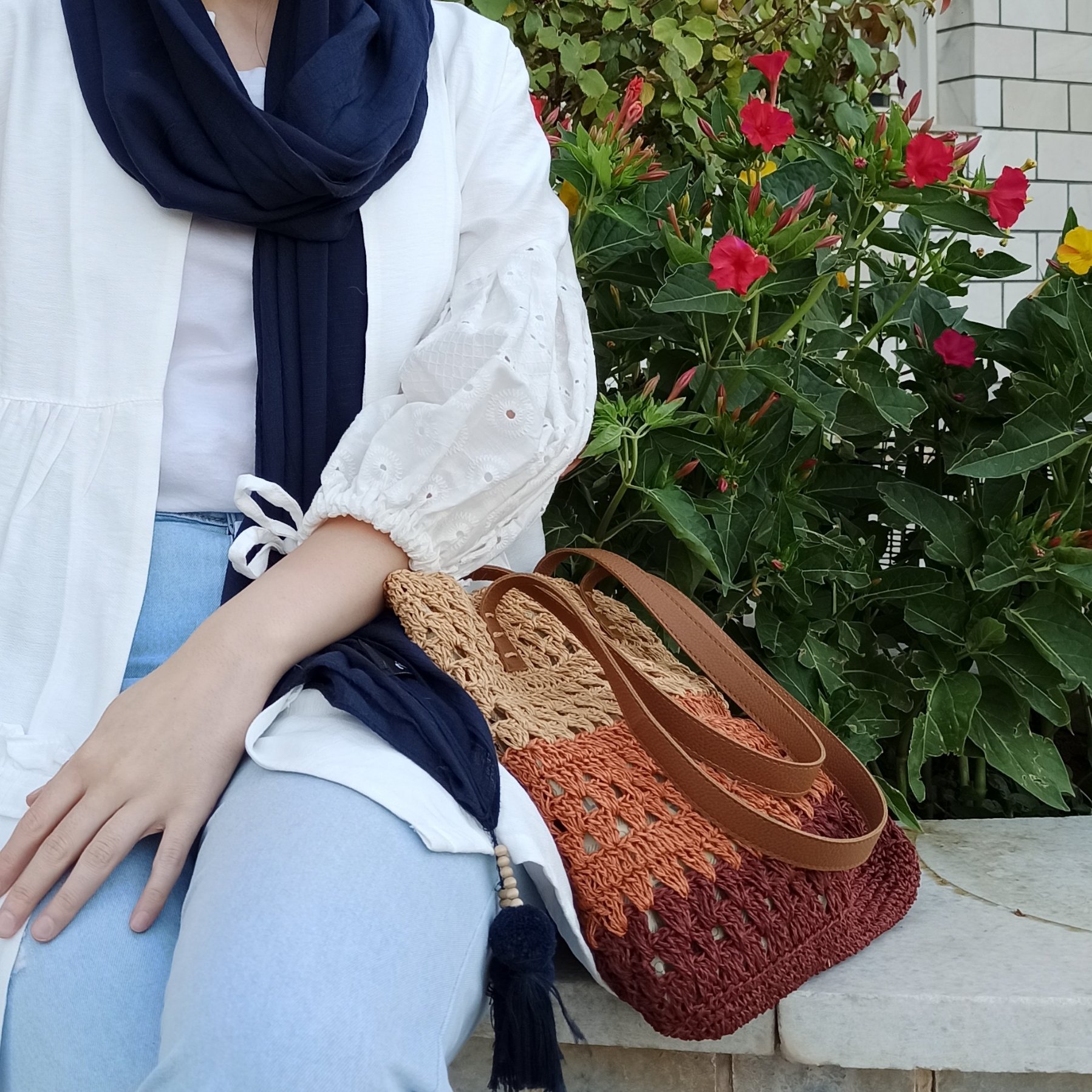 کیف بافتنی دستبافت رافیا سه رنگ مدل آستردار
