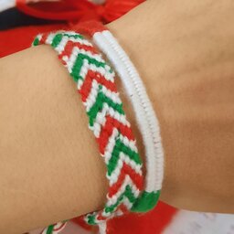  دستبند  یا پابند بافت دوستی طرح پرچم سه  رنگ ایران   مناسب ورزش و طرفداران مسابقات تیم ملی  کلیه رشته ها