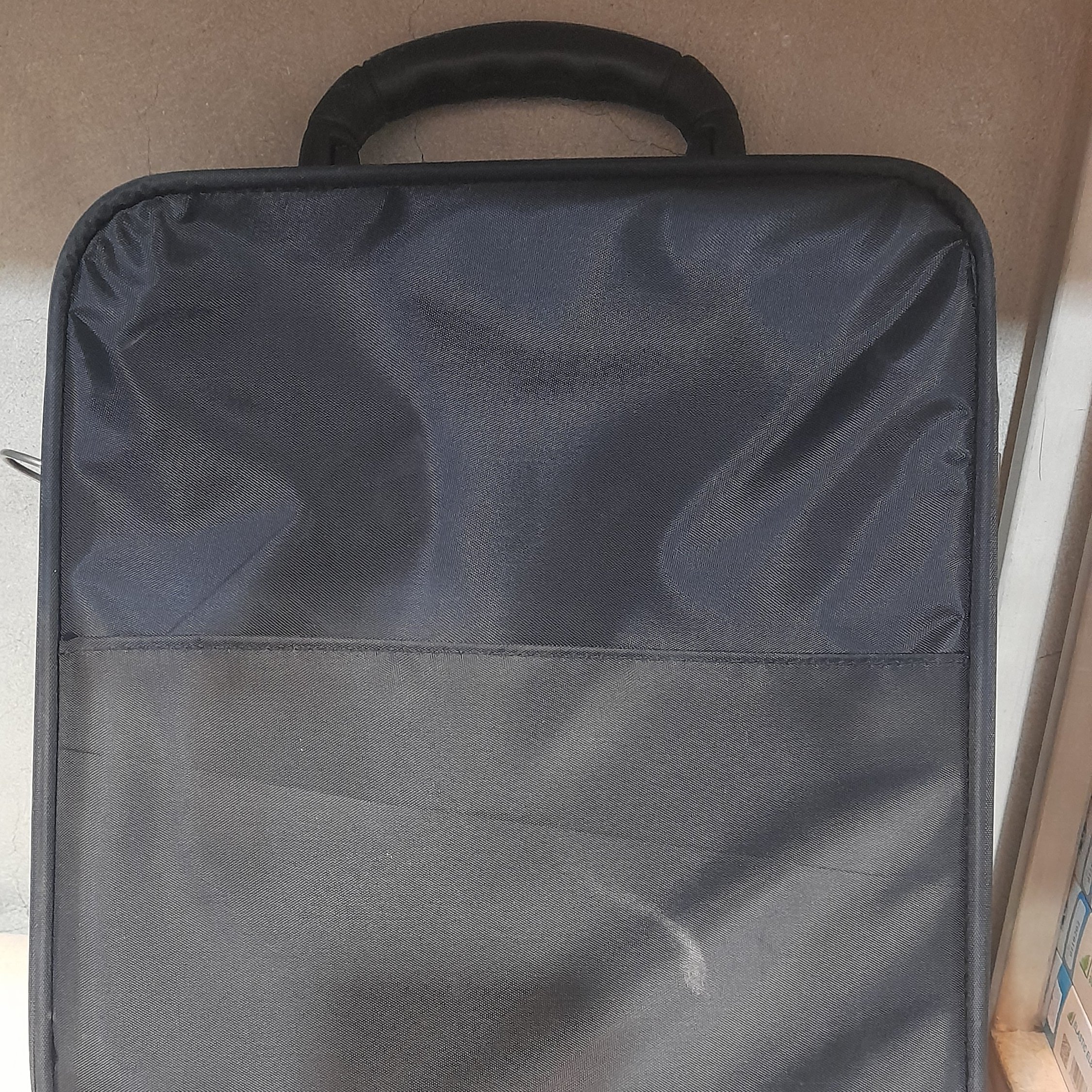 کیف کمکهای اولیه برزنتی مشکی بابنددوشی بدون وسایل رنگ آبی