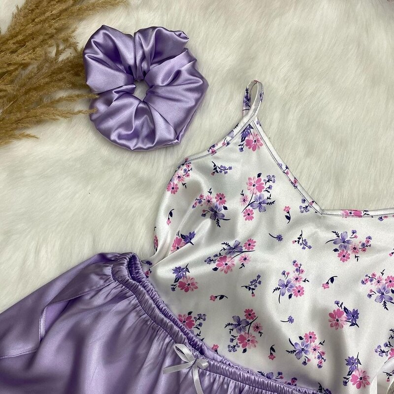 لباس خواب.تاپ و شورتک گلدار  بنفش.سفارش در سایزهای مختلف.