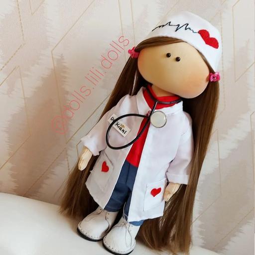 عروسک روسی خانم دکتر یا پزشک زیبا با قد 35سانتی