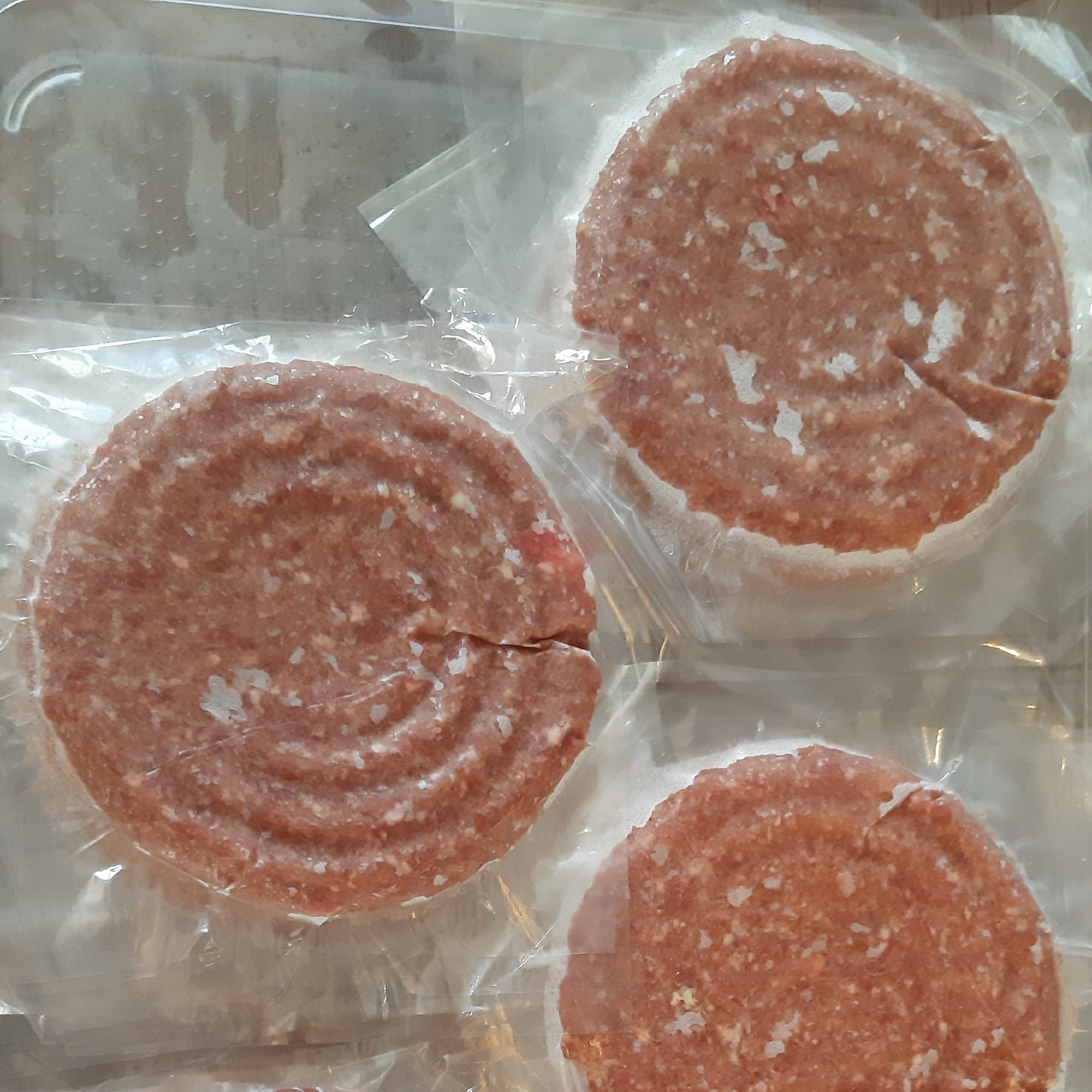 همبرگر دستساز فروشگاهی 130گرمی(پک 3عددی)