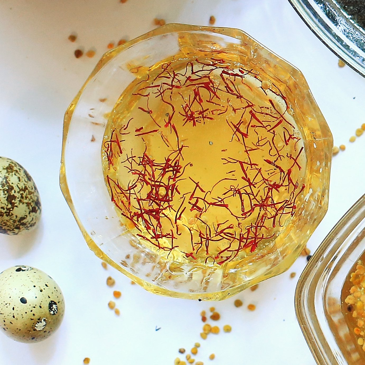عسل طبیعی وزعفران 500 گرمی 