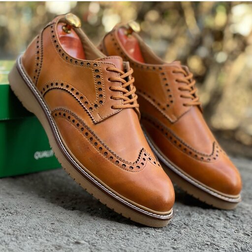 کفش کلاسیک مردانه بسیار با کیفیت بی نظیر و خوش پا دارای ضمانت