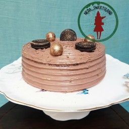 کیک شکلاتی خامه ای خانگی