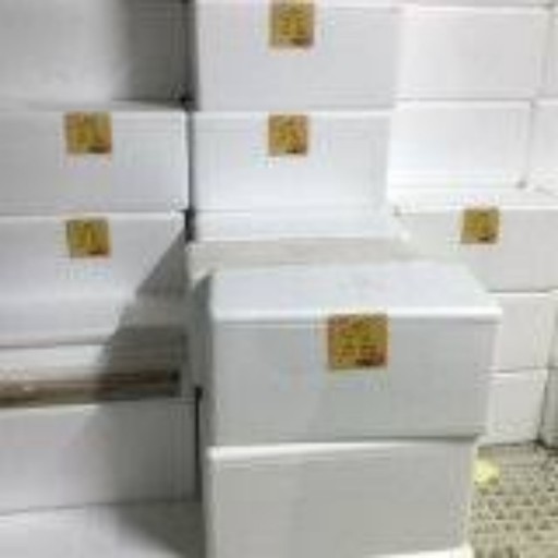 عسل بسته بندی خانواده در بسته های فومی 7کیلویی بابهترین کیفیت وکاملا بهداشتی وسالم