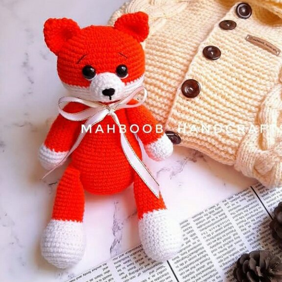 عروسک بافتنی روباه
اندازه 25 سانت
بافته شده با کاموا ترک وضد پرزمناسب کودکان