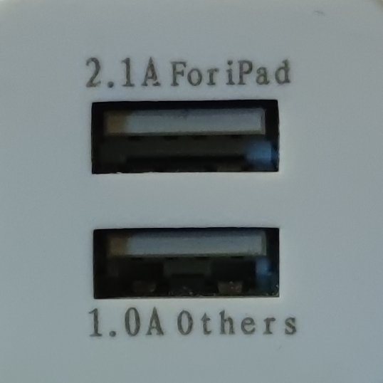 آداپتور شارژر طرح آیفون دو خروجی