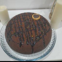 کیک خانگی شکلاتی (هزینه ی ارسال پس کرایه)