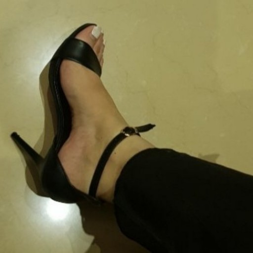 کفش مجلسی پاشنه نازک زنانه