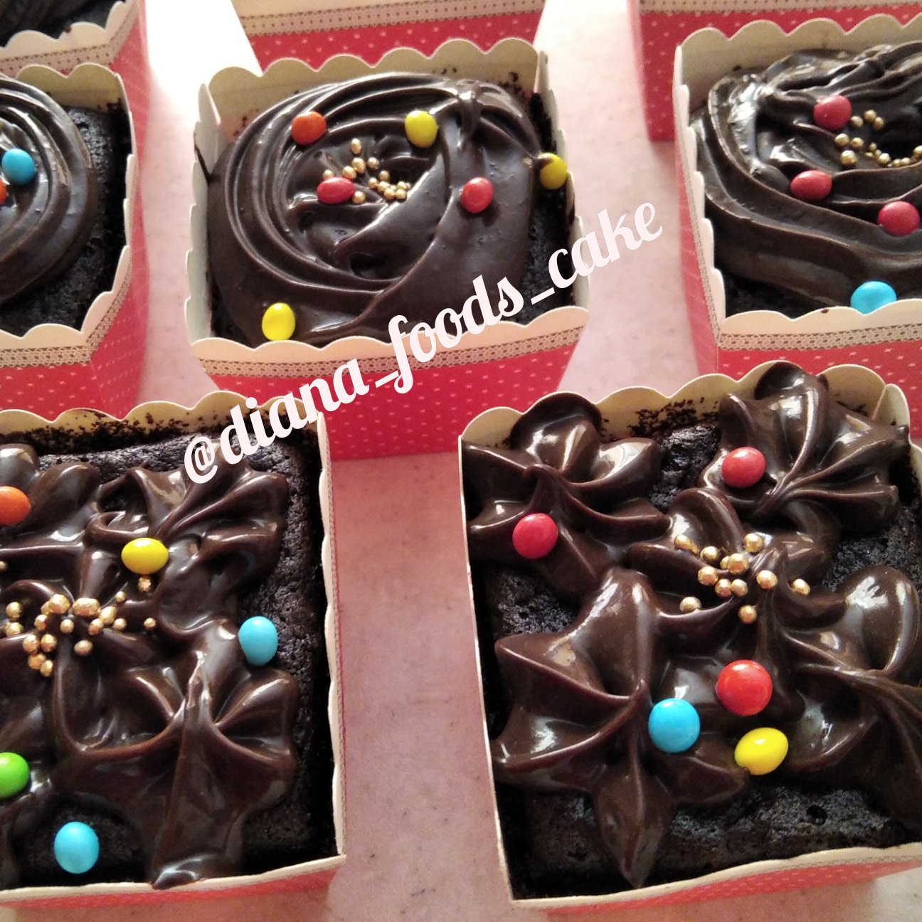 کاپ کیک شکلاتی