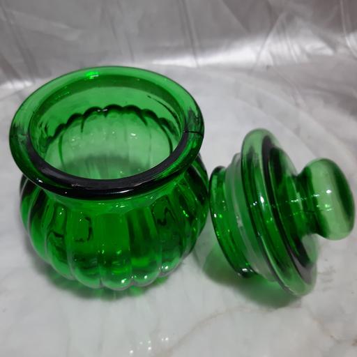 💥جای ادویه💥 و 💥جای شعمی 💥درب شیشه ای تولید شده با بلور بسیار عیار شیشه سبزبادرب واشر دار اب بند