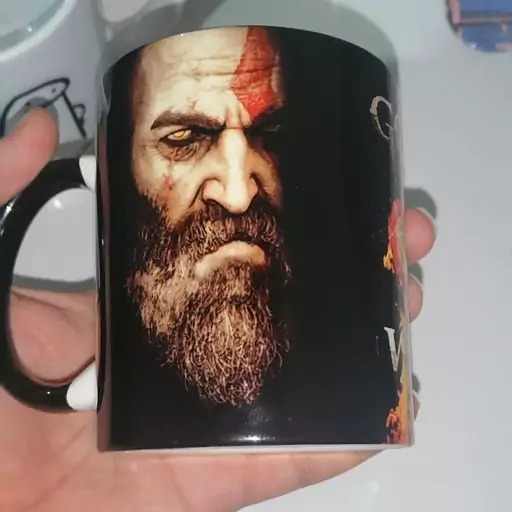 ماگ گیمینگ دسته و داخل مشکی گاد‌اف‌وار  کریتوس  god of war   . پلی استیشن  . ایکس باکس