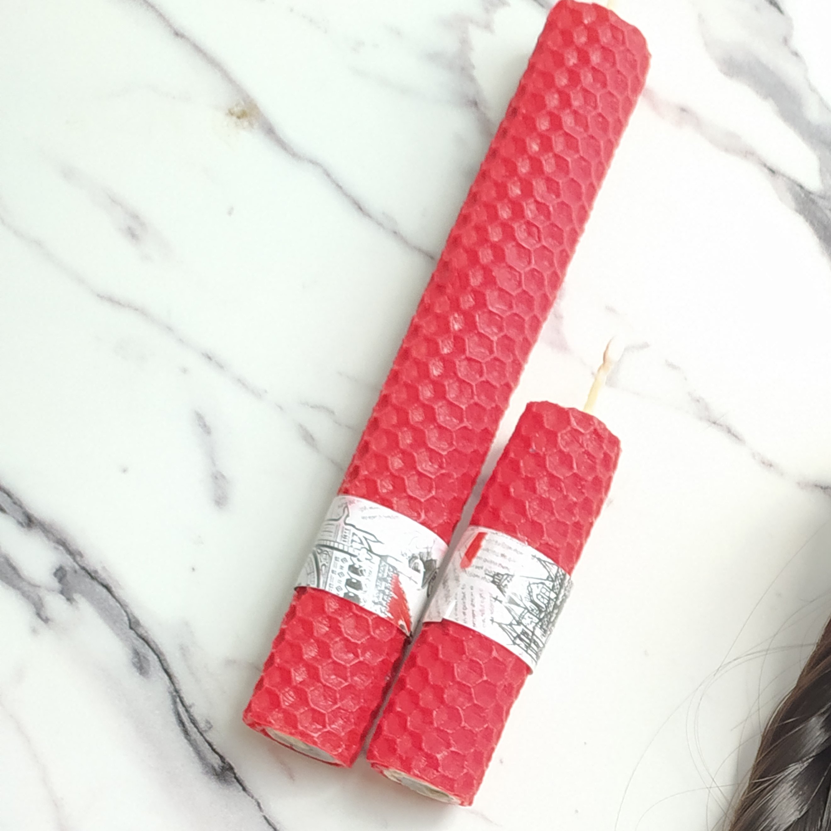 شمع موم عسلی