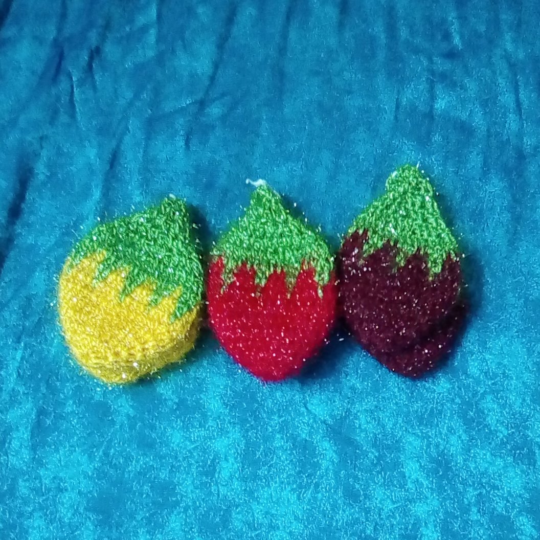 22 - ظرف شور توت فرنگی