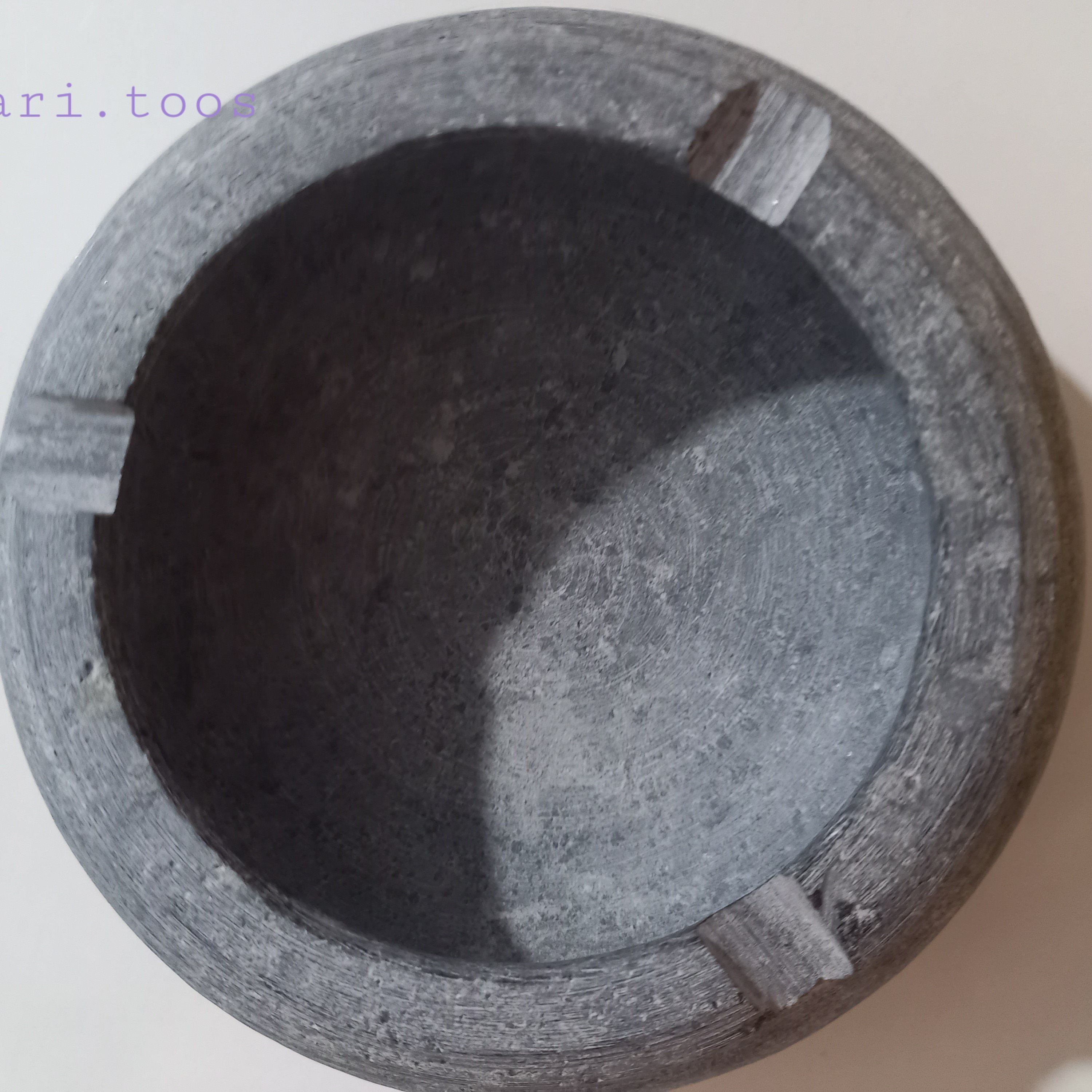 زیرسیگاری.    شیک و خاص