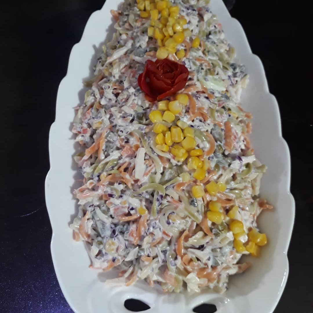سالادماکارونی خانگی کیلویی(پس کرایه و هزینه ارسال در مقصد)