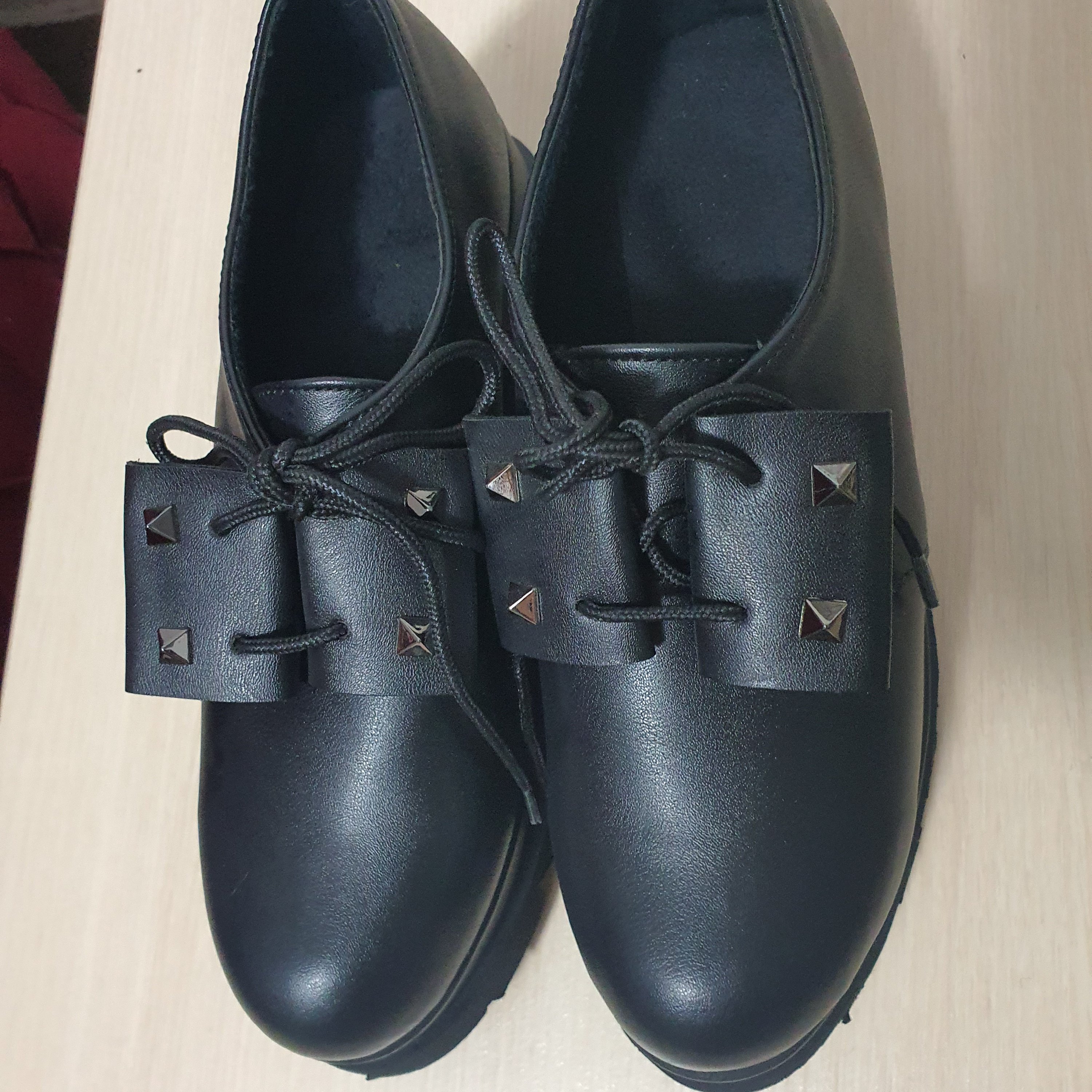 کفش چرم مات  ارسال رایگان حراج تک سایز