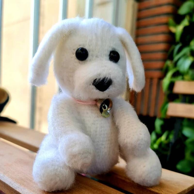 عروسک سگ پشمالوی سفید