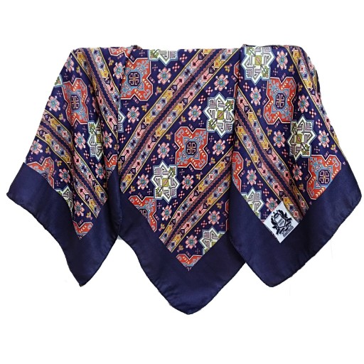 روسری نخی تک طرح سنتی (نخ سوپر اعلا، زمینه آجری ، حاشیه بنفش ، ابعاد 135 )