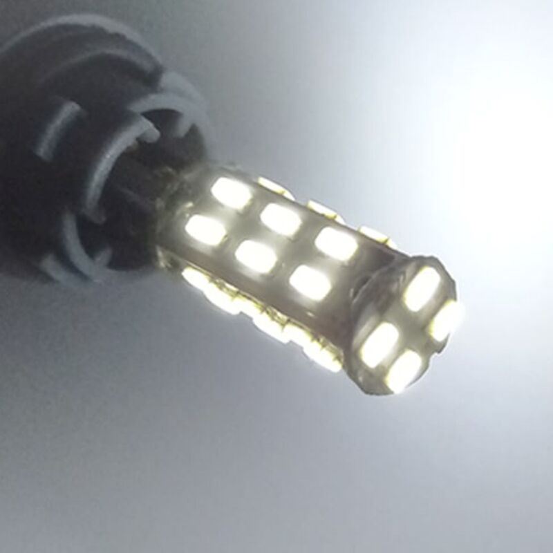 لامپ چراغ سکن 28 ال ای دی رنگ سفید مناسب تمام خودروها