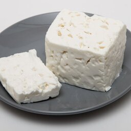 پنیر لیقوان گوسفندی محلی تبریزی 500 گرم