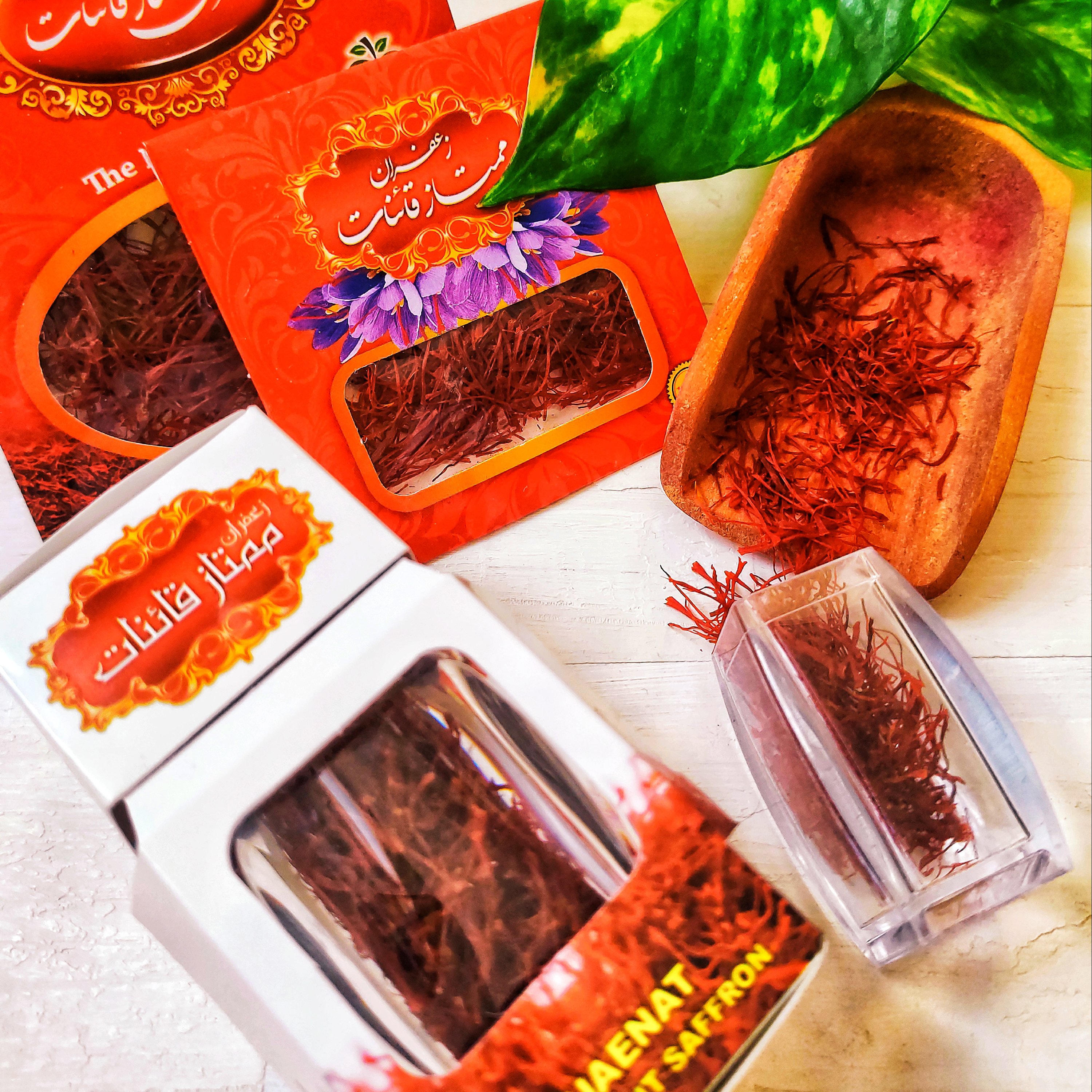 زعفران نگین شکسته اتویی یک مثقالی پاکت (عیار حدود 170)