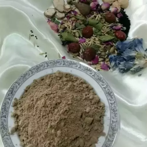 قاووت(قوتو)معجون(خرما،خشخاش)تازه و خانگی اصل کرمان درجه یک(500گرم)