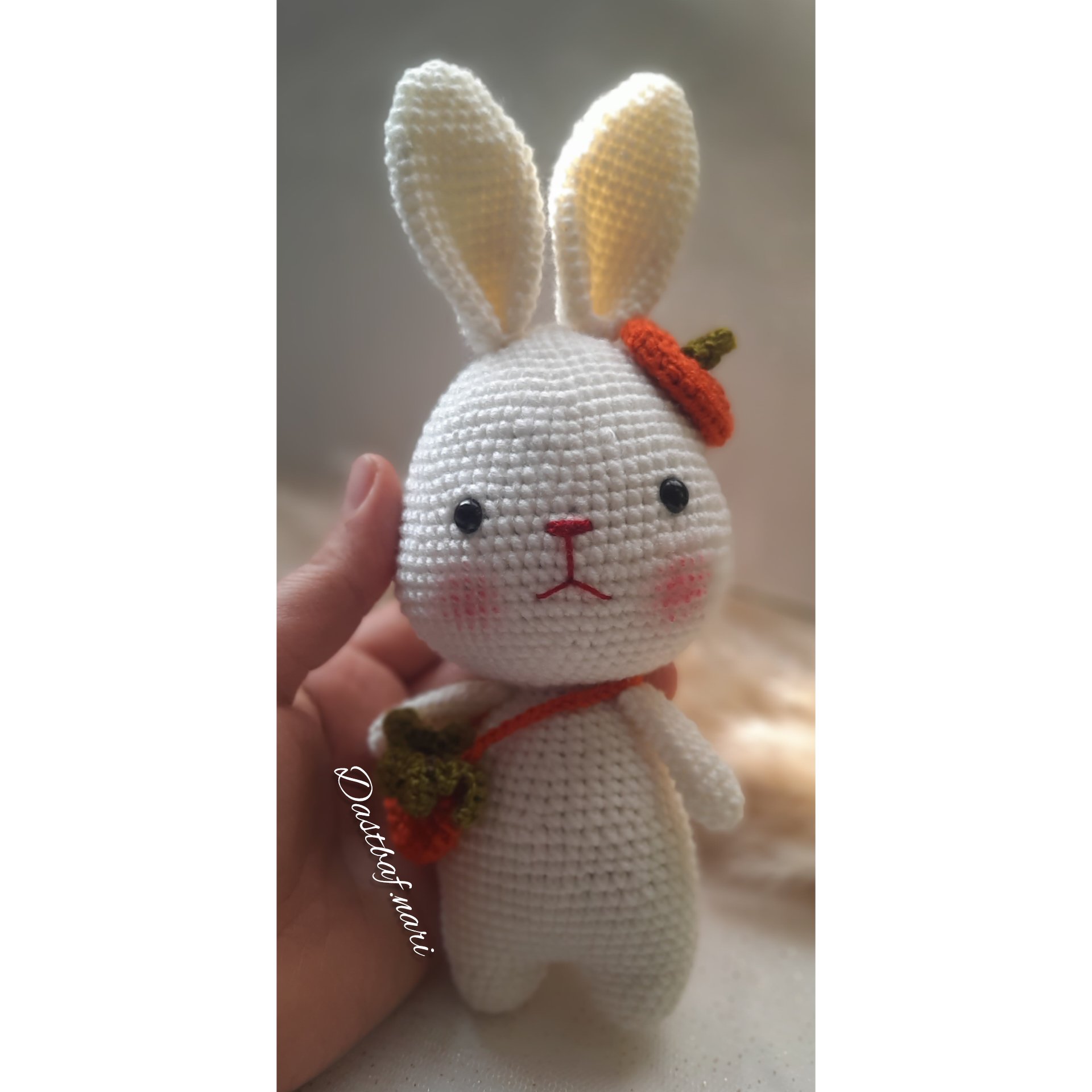 عروسک خرگوش هویجی