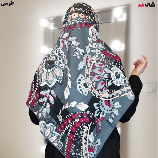 روسری نخی دور دست دوز طرح ترمه سنتی قواره 110

در شش رنگ. عکساشو ببینید