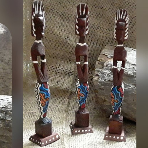 مجسمه چوبی آدمک آفریقایی