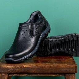 کفش طبی مردانه مدل کلارک بی بند فرزین