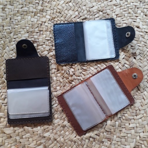 کیف کارت دکمه دار چرم بزی دستدوز در رنگهای مختلف