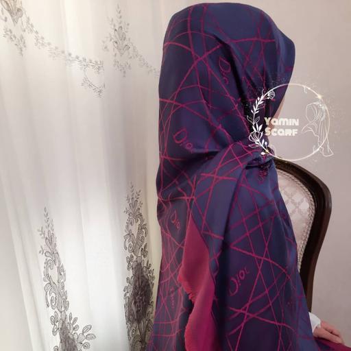 روسری نخ ژاکارد طرح Dior قواره 140 رنگ سرخابی بنفش