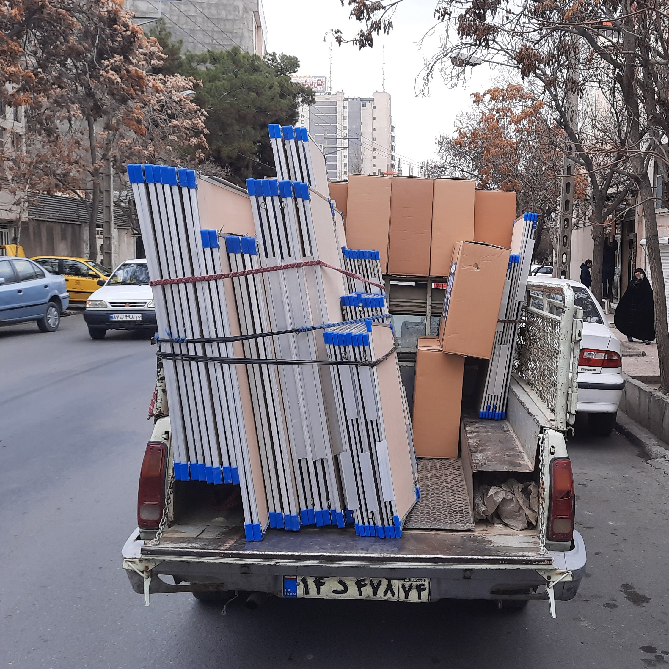 تخته وایت برد سایز 150در90 بسته دو عددی برند آفرین 