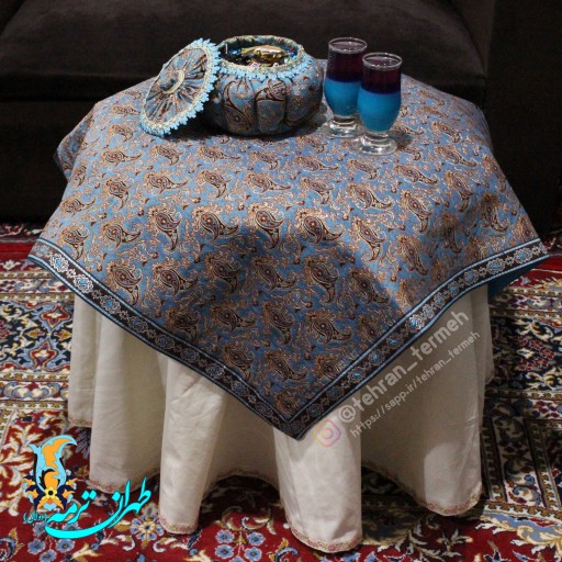 رومیزی ترمه نفیس مربع-دوخت سفارشی-رنگ آبی-دوردوزی حاشیه نوارسنتی و مغزی 
