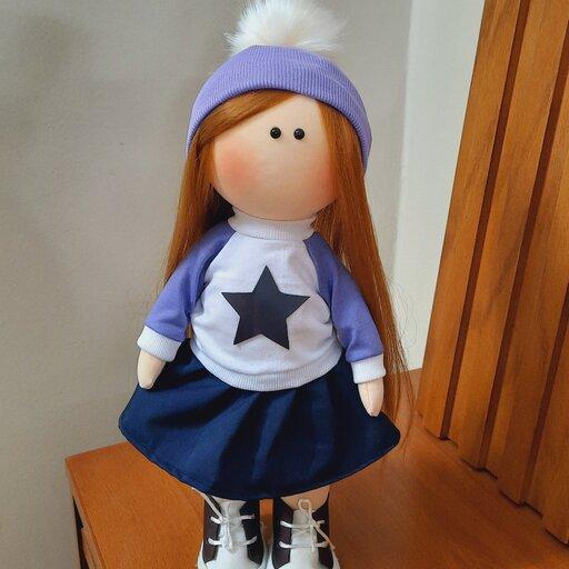 عروسک روسی طرح دختر اسپرت ستاره ای 32 سانتی