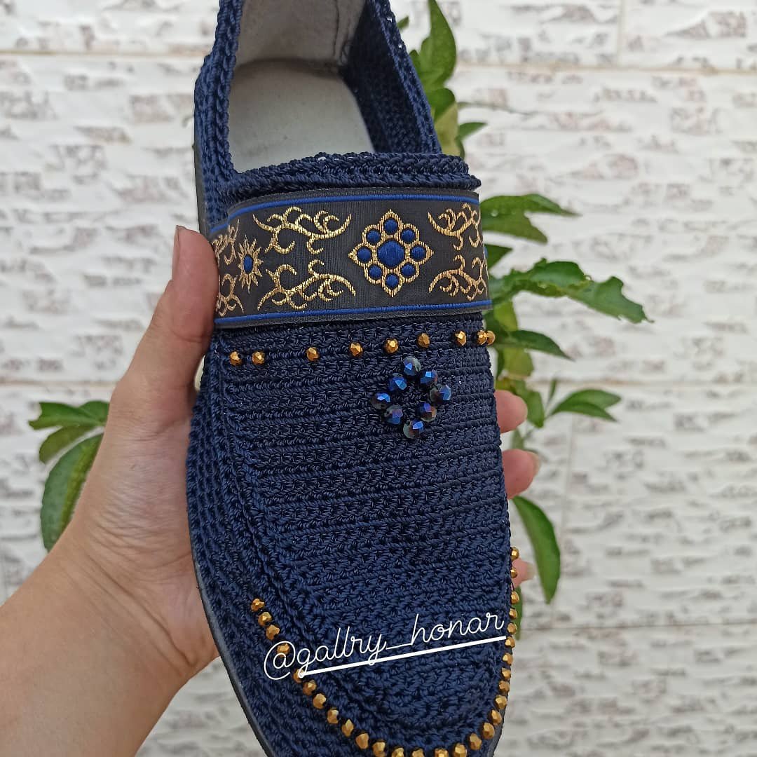 گیوه زنانه طرح سنتی جواهر دوزی شده از سایز 36 تا 43