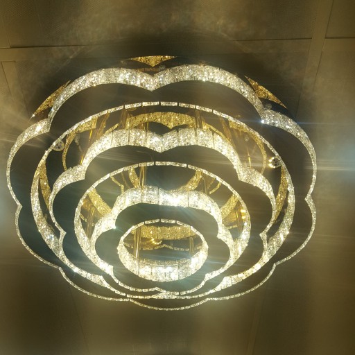 لوستر سقفی کریستالی مدل گل استیل طلایی سایز 70.50.30.15(پس کرایه )