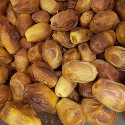 خرما خشک زاهدی نرم و تازه تاریخ روز بسته ی 500 گرمی