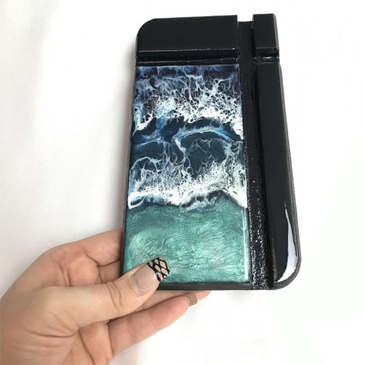 پایه نگهدارنده گوشی موبایل و تبلت مدل طرح موج و دریا کد 1