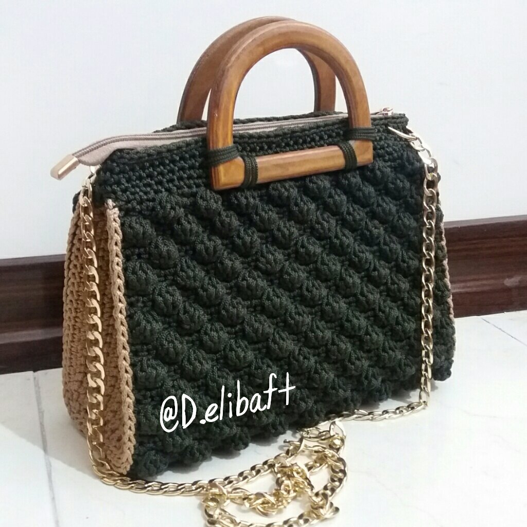 کیف دوشی فندقی