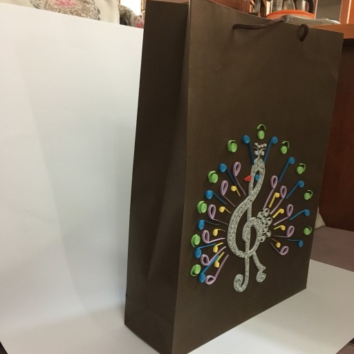 پاکت هدیه با طرح طاووس و موسیقی