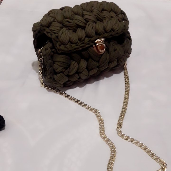 کیف رودوشی دستبافت تریکو مدل حبابی بسیار شیک رنگ سبز زیتونی