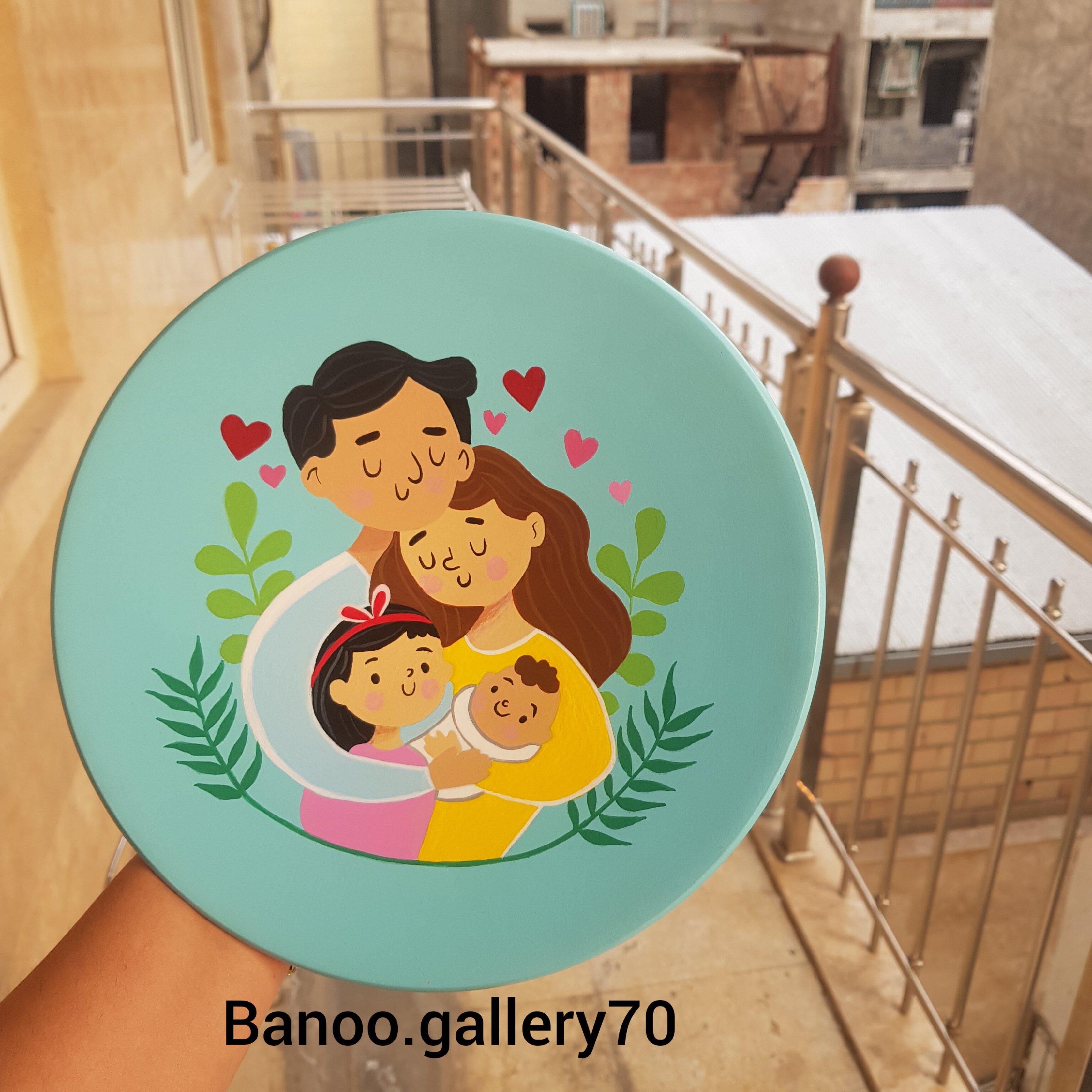 دیوارکوب سفالی طرح خانواده