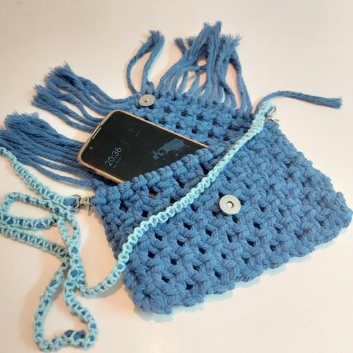 کیف دوشی کوچک مکرومه بافی آبی رنگ