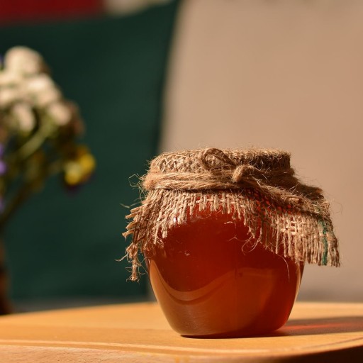 عسل اسطوخودوس بدون تغذیه صددرصد طبیعی(ساکارز 2.5)(470 گرمی)