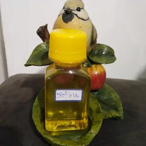 روغن بادام شیرین گلستان ( 60 سی سی)