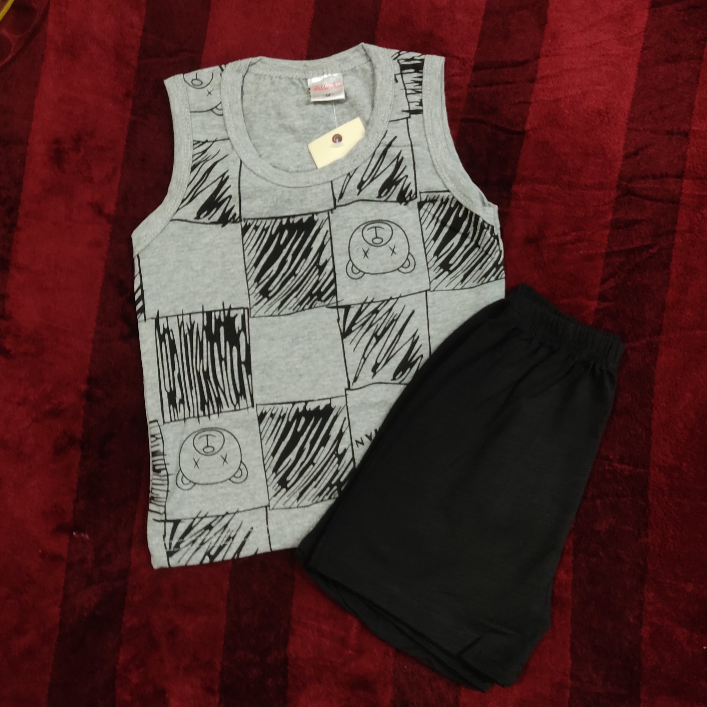 ست دو تکه ی تاپ و شلوارک خرسی